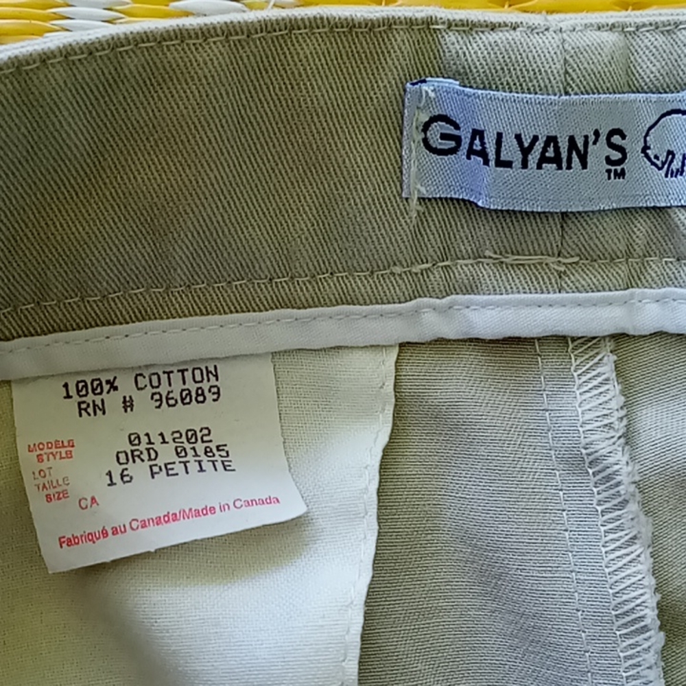 Pants - Picture 2 of 5